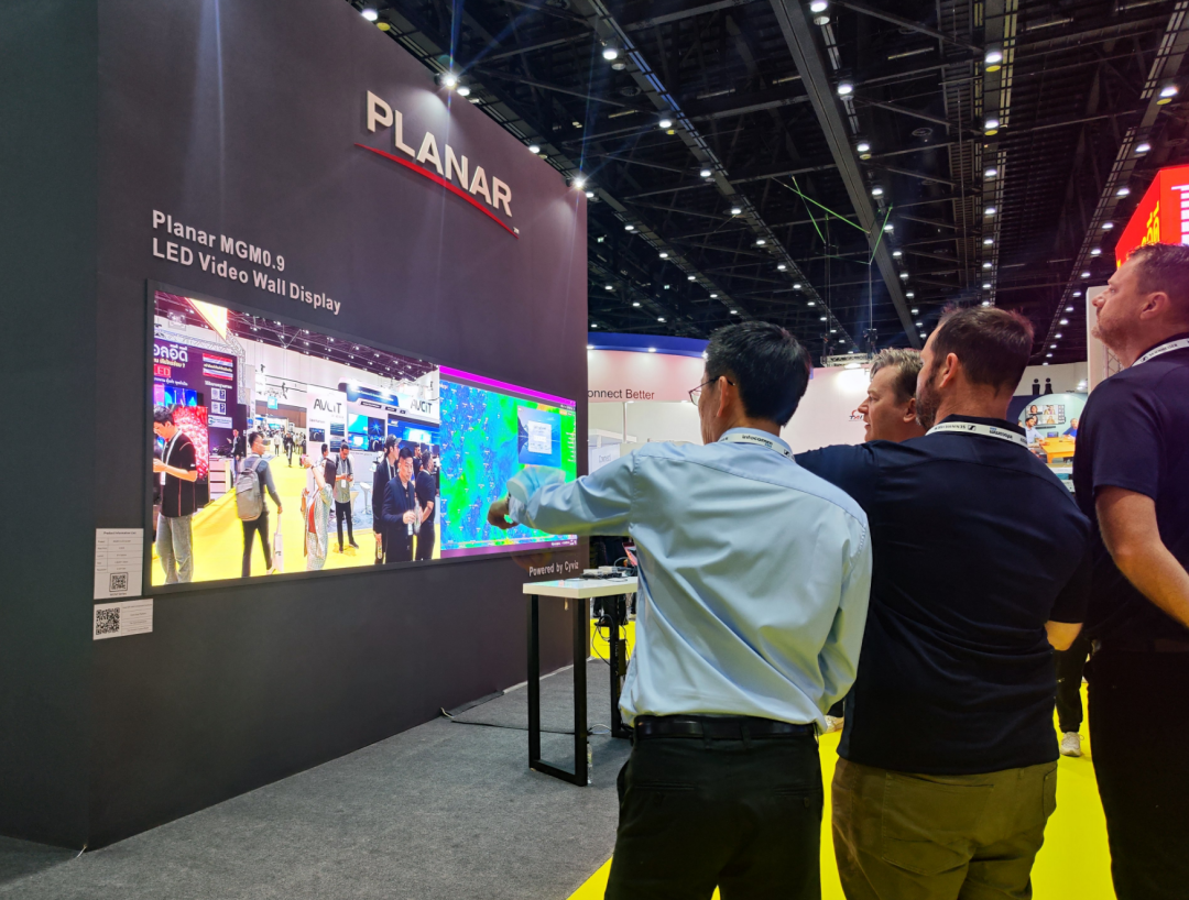 InfoComm Asia | 今年会·(jinnianhui)金字招牌Planar全球首发第四代Micro LED智能一体机